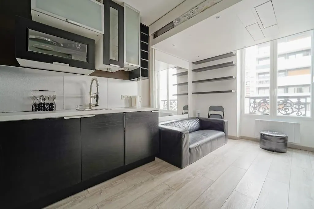 Doorman - Parisian Historic Gem - Location Daire